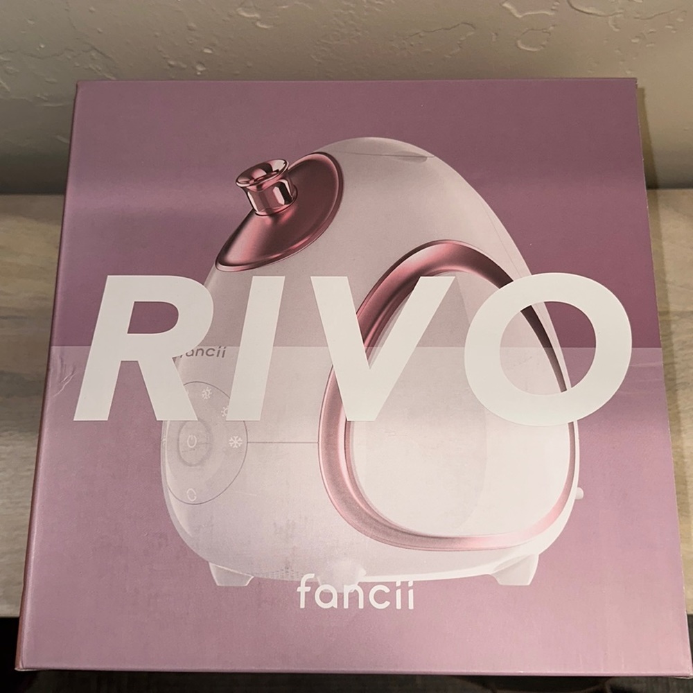 RIVO facial steamer
